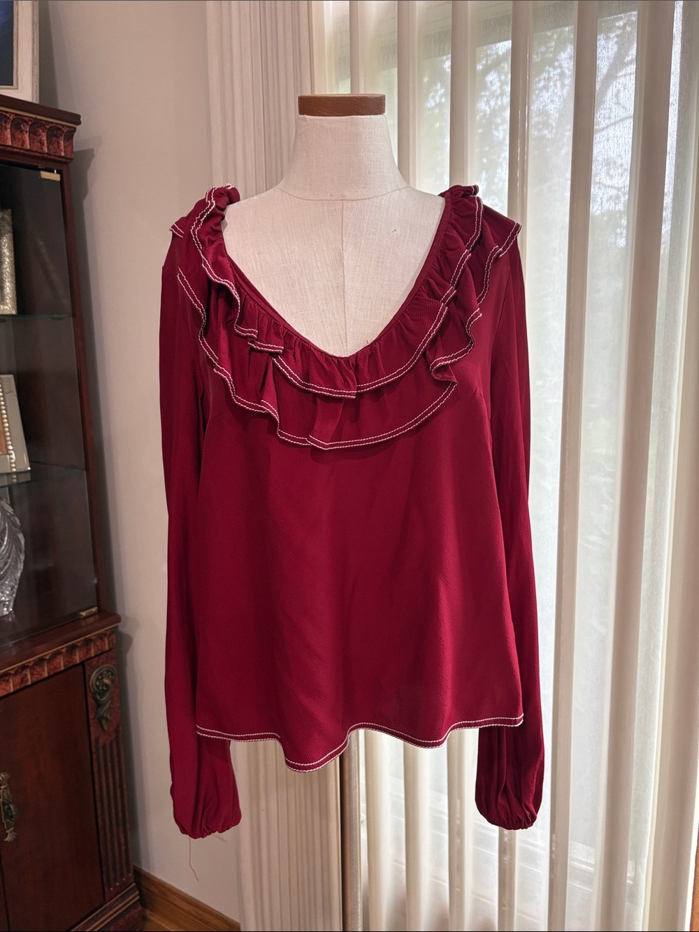 Tularosa Ruffled V-Neck : back Blouse in Burgundy long sleeve white stitching M